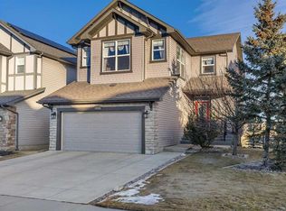 1674 W Baywater St SW, Airdrie, AB T4B 0A7