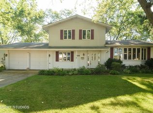 509 N Everett Dr, Palatine, IL 60074