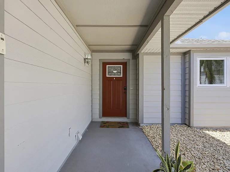 11206 Longwood Ct — Photo 7