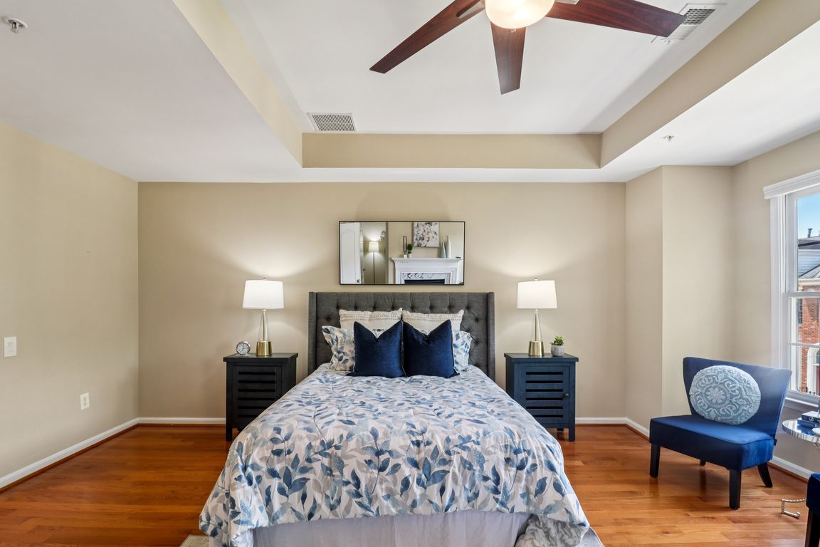 Castlegate Ct-S1107-044.jpg