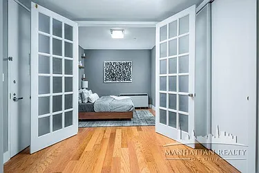 Rented by Manhattan Realty Group