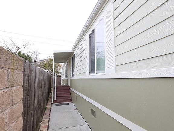 4th image of 1225 Vienna Dr Space 18