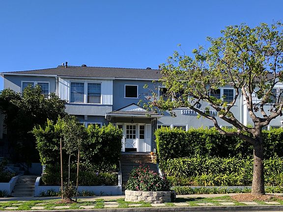 4th image of 2121 Montana Ave APT 1
