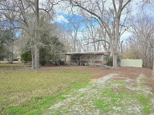 134 Clay St, Mansura, LA 71350