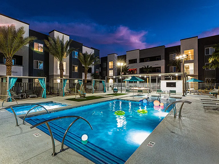 ARISTA APARTMENT HOMES — Photo 16