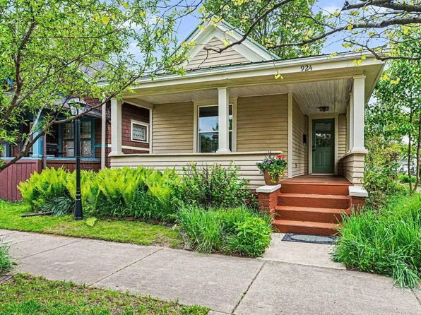 924 California Ave, South Bend, IN 46616
