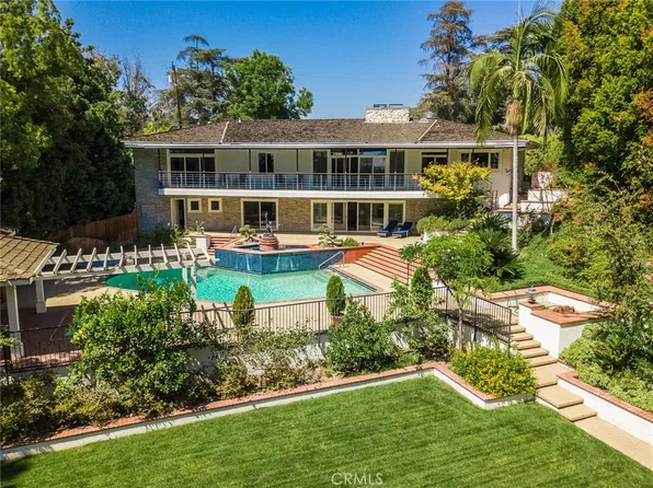 2463 Ridgeway Rd, San Marino, CA 91108