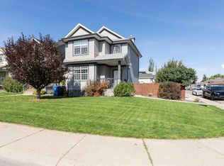 53 E Peigan Ct W, Lethbridge, AB T1K 7K6