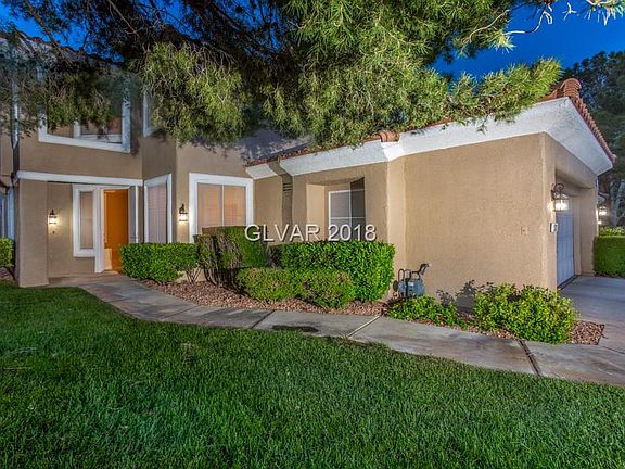 5th image of 10032 Summer Oak Ln Unit 101