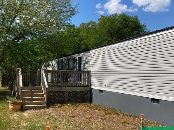 6110 Gordon Road, Wilmington, NC 28411