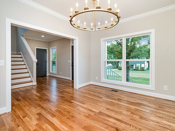 5th image of 419 Croley Dr
