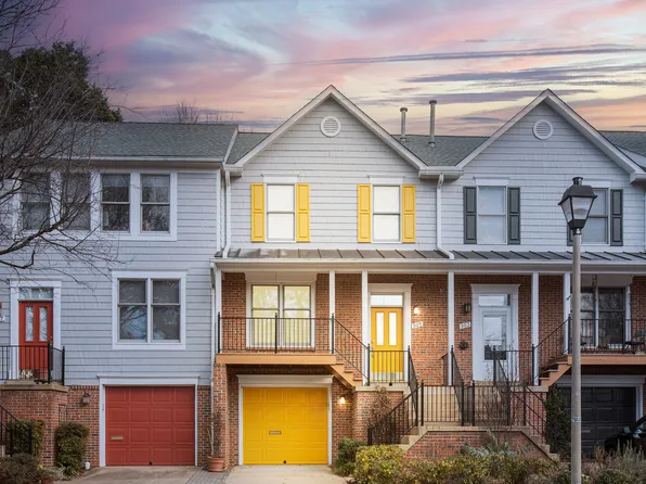 905 N Garfield St, Arlington, VA 22201