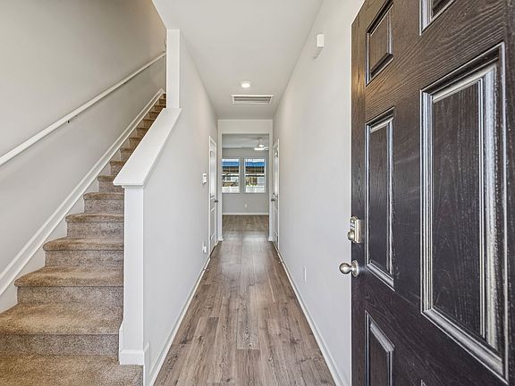 4th image of 7193 Golden Way