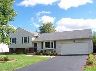 4194 Dakota Dr, Rosemount, MN 55068