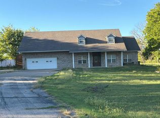 17625 Redbud Ln, Morris, OK 74445