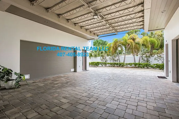 3 bed, 3.5 bath, 2253 sqft, $3,800 — Photo 4