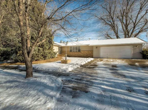 2346 S Fulton St, Sturgis, SD 57785