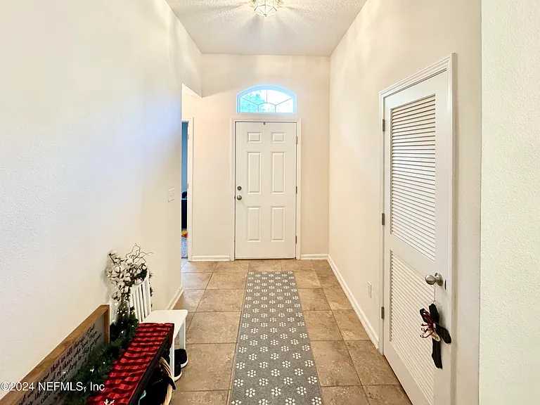 101 Findhorn Ct — Photo 3