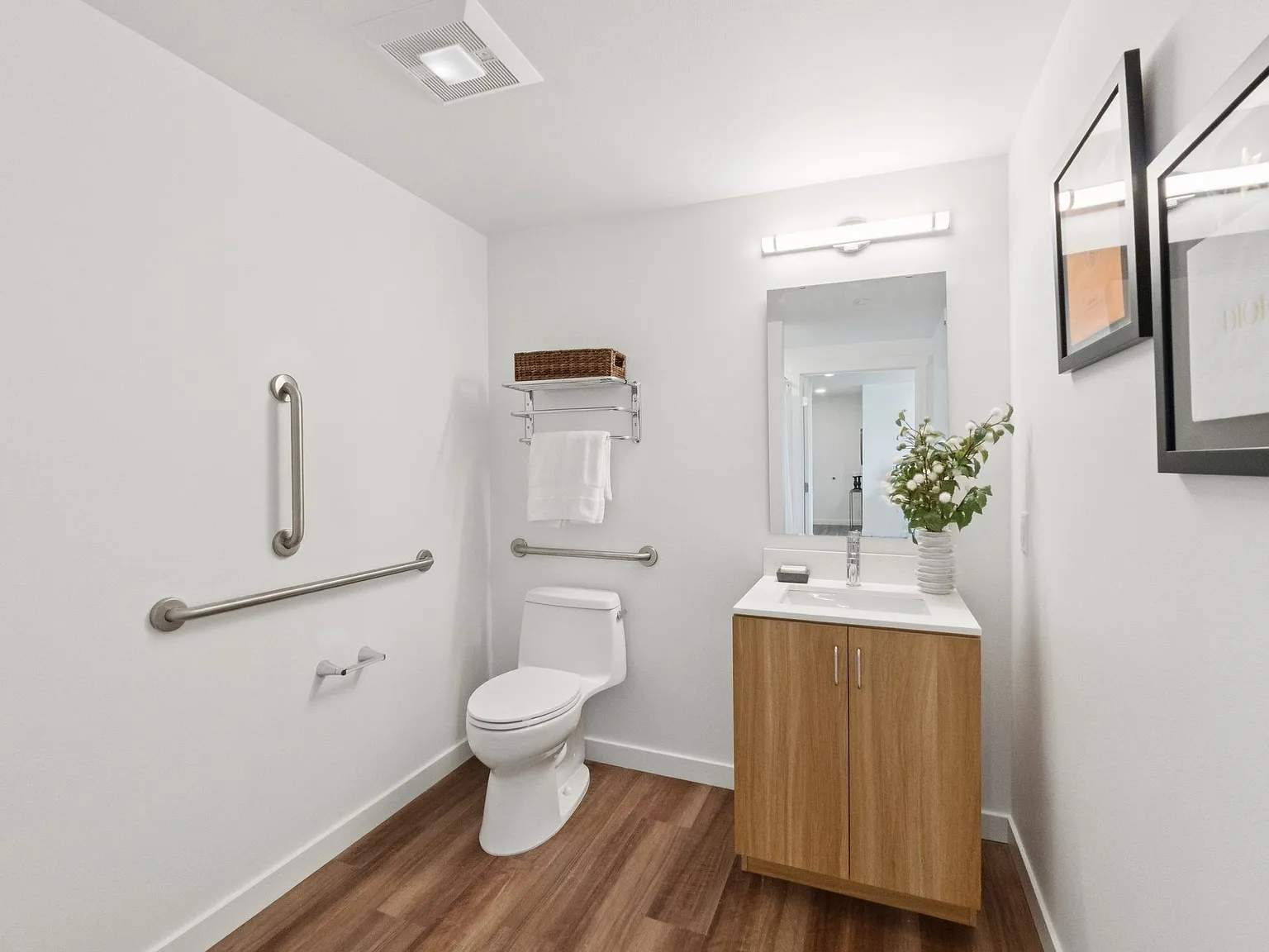 Keystone Apartments — Photo 4