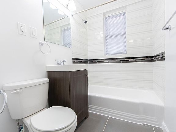 3rd image of 1341 North Ave #1
