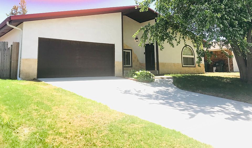 1st image of 2516 Sequoia Park Dr