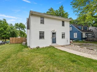 2528 Poinsette Dr, Fort Wayne, IN 46808