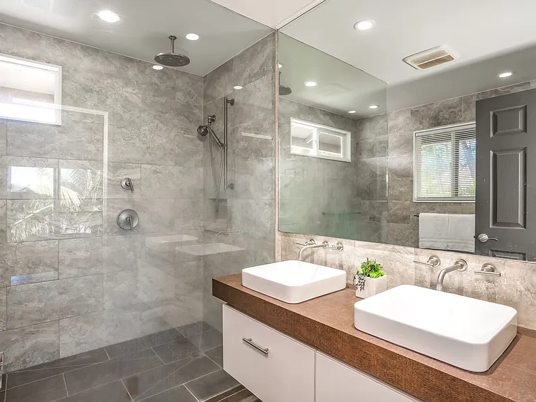 33 Hoe St — Photo 31
