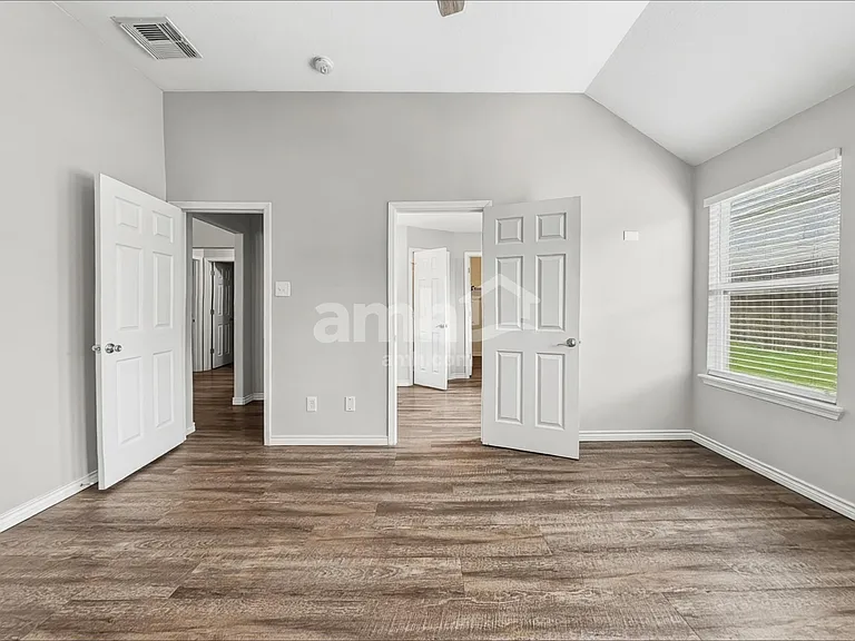 2423 Lofty Falls Ct — Photo 10