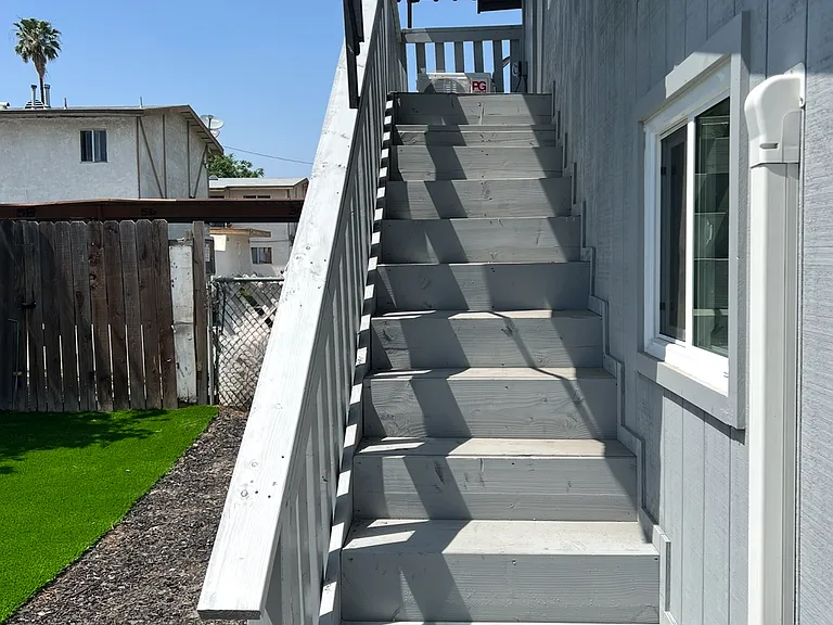358 W 11th St #D — Photo 1
