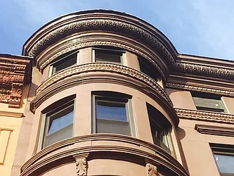 Rented by Elite NY Holdings