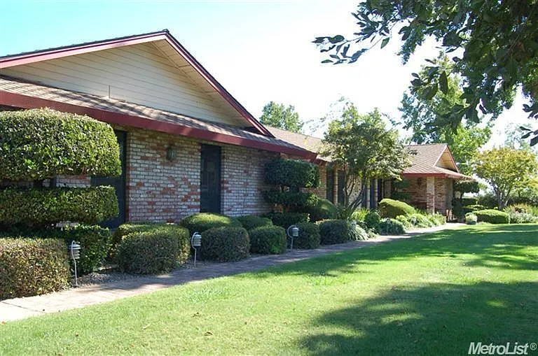 8867 Saddlehorn Ct photo 1