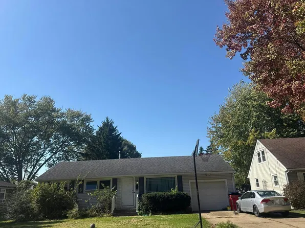 3019 Endrow Ave NE, Canton, OH 44705
