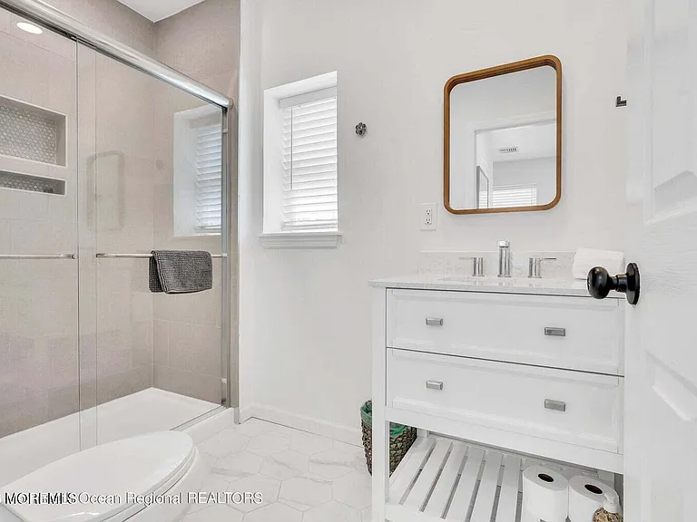 638A Redmond Ave — Photo 7
