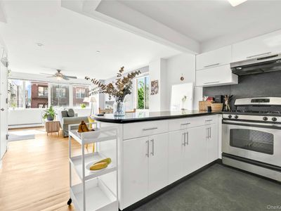 3080 47th Street #3A, Astoria, NY, 11103