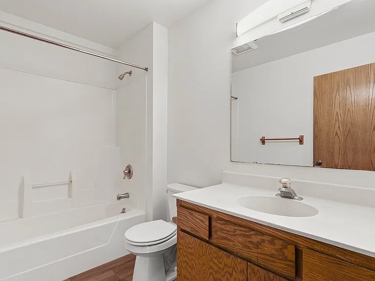 604 S Main St #3 — Photo 11