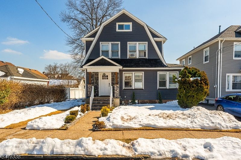 1st image of 157 Hillside Rd