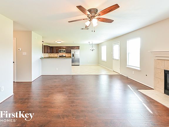 3rd image of 15634 Kentwater Ct
