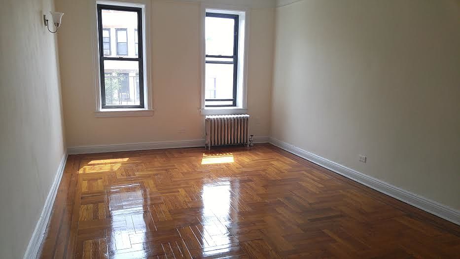 1st image of 417 40th St #2