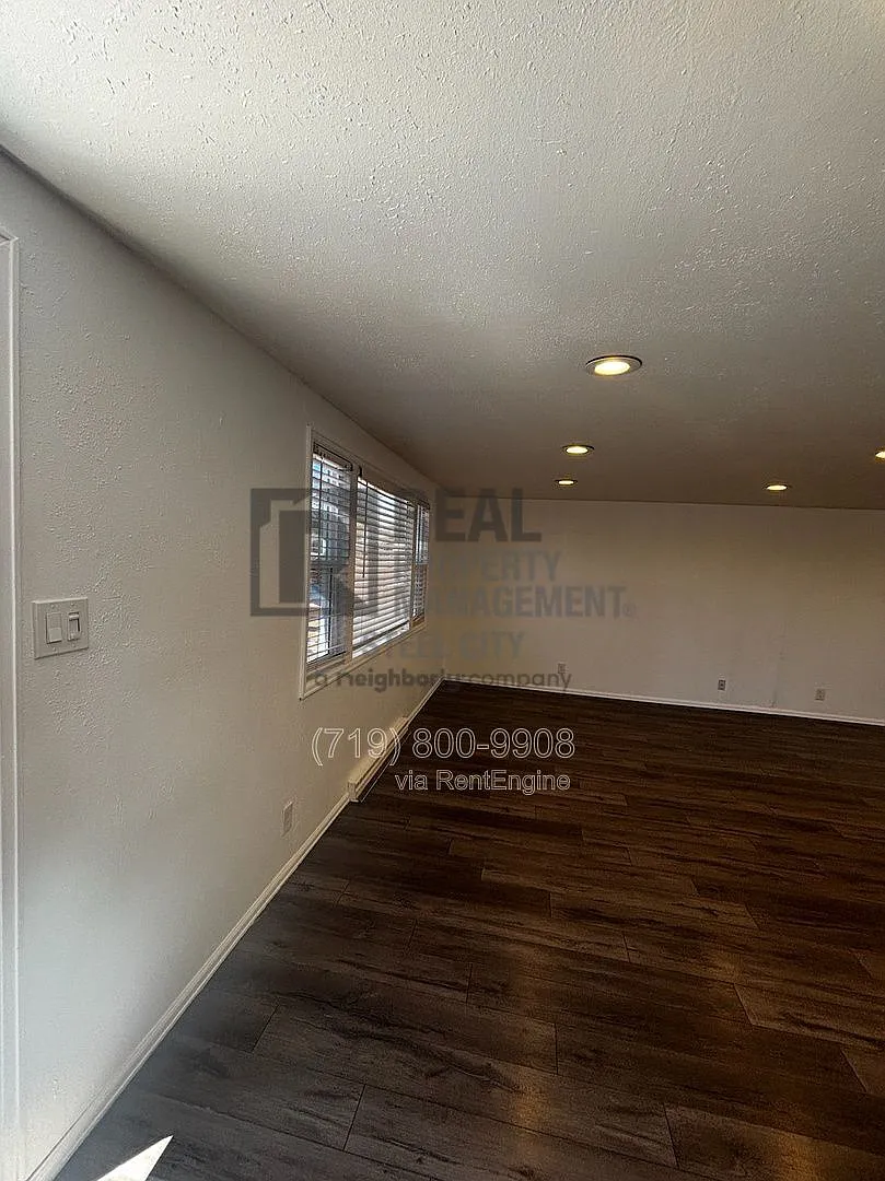 Building Photo - 1612 Jerry Murphy Rd