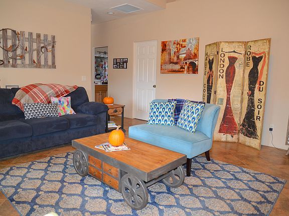 4th image of 3955 E Garden Ln