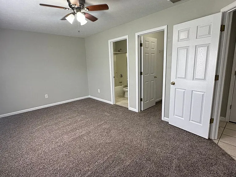 3749 Ellison Dr — Photo 6