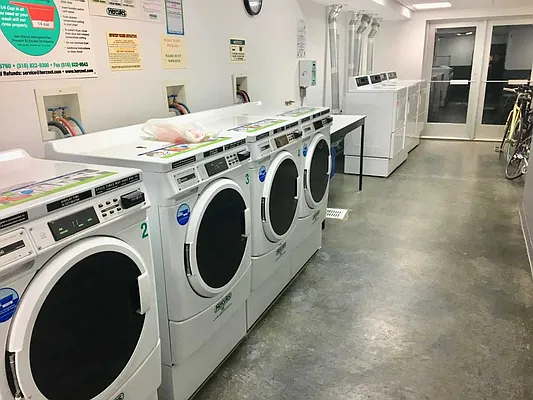 Rented by Jeffrey Mosczyc, LREB | media 18