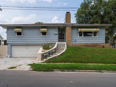 5958 E 13th St, Kansas City, MO, 64126