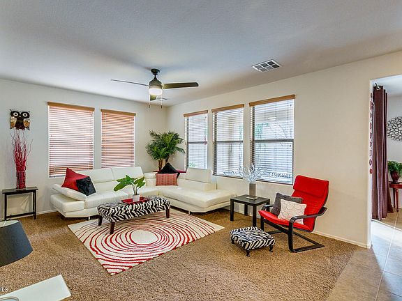 4th image of 3345 E Carla Vista Dr