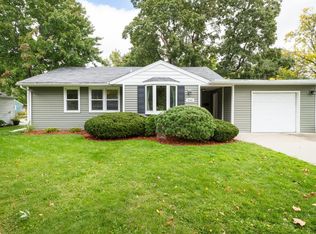 5845 Queen Ave S, Minneapolis, MN 55410
