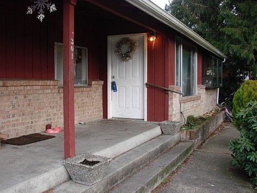 4th image of 301 153rd St E