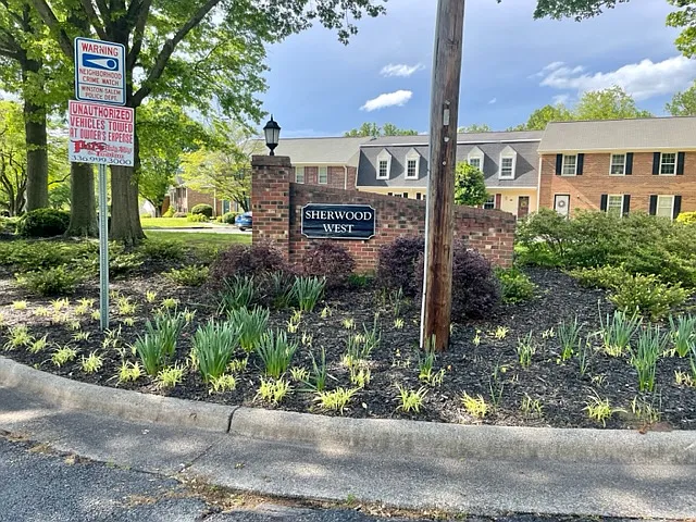 3997 F Valley Ct #F — Photo 21
