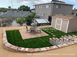 171 E Pepper Dr, Long Beach, CA 90807