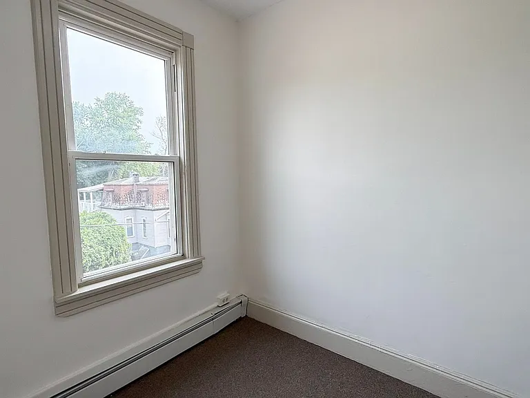 31-33 Bond St — Photo 42