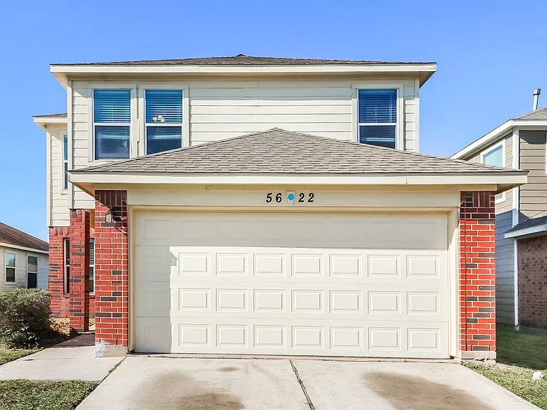 5622 Coastal Way — Photo 1